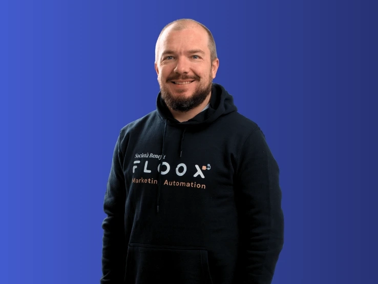 Paolo Zupin in felpa Floox